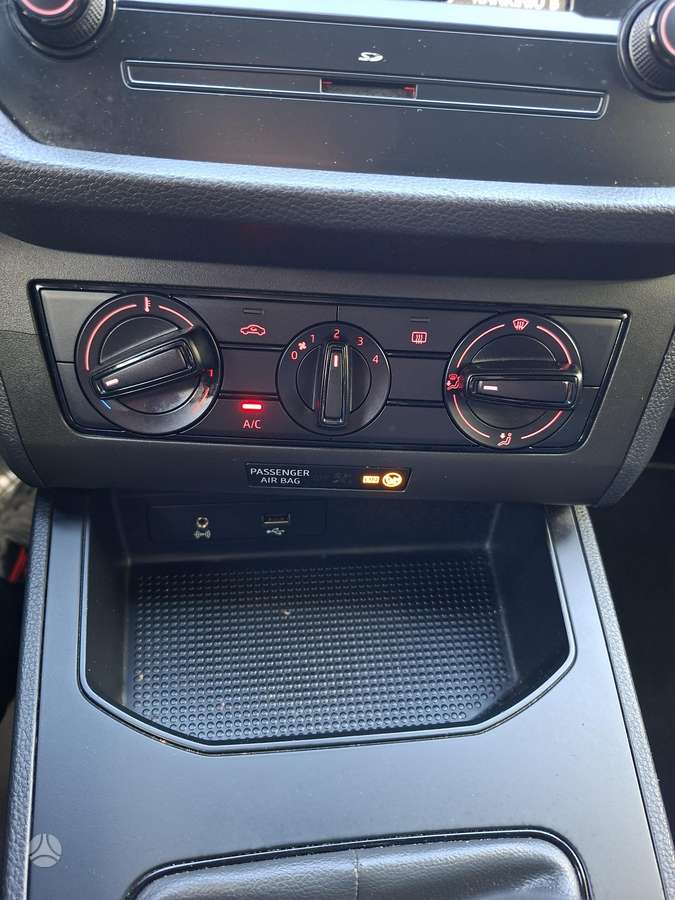 SEAT Ibiza - 9