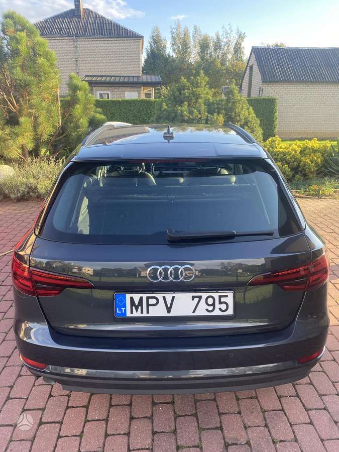 Audi A4, 2.0 l., Универсал