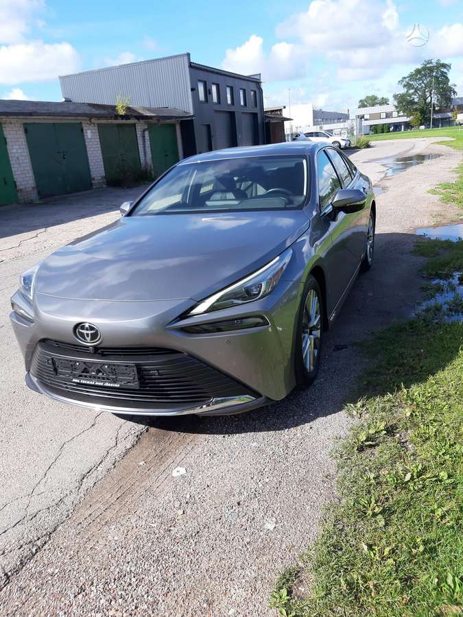 Toyota Mirai - 5