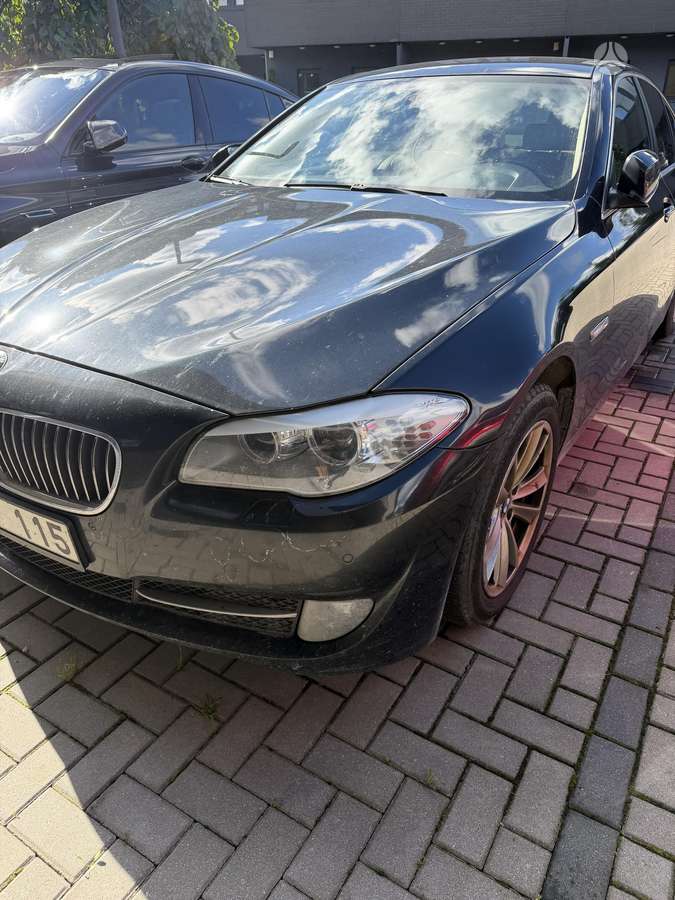 BMW 520, 2.0 l., Седан