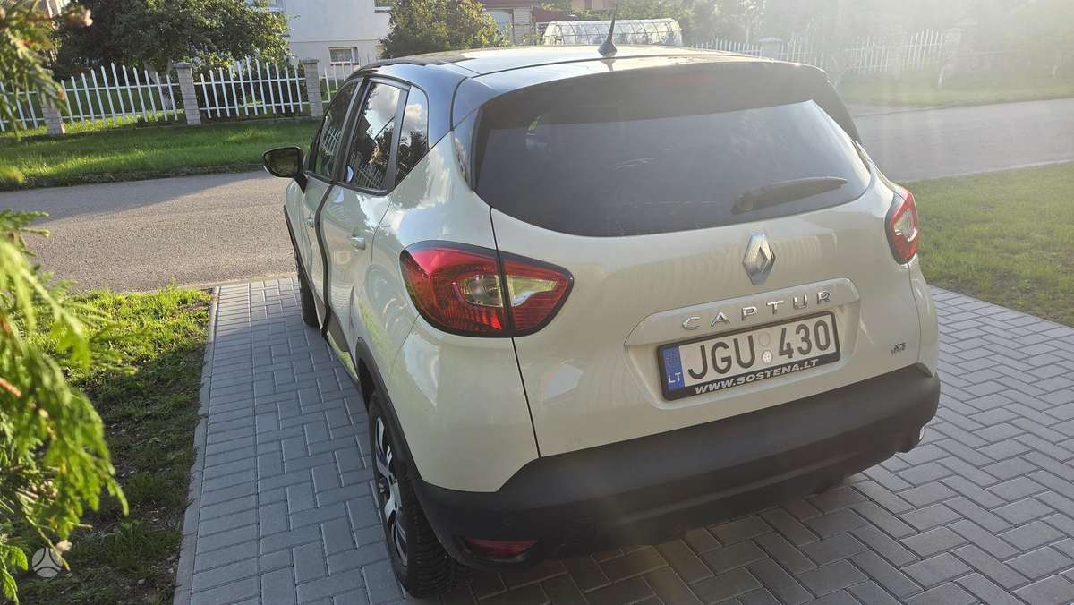Renault Captur - 3