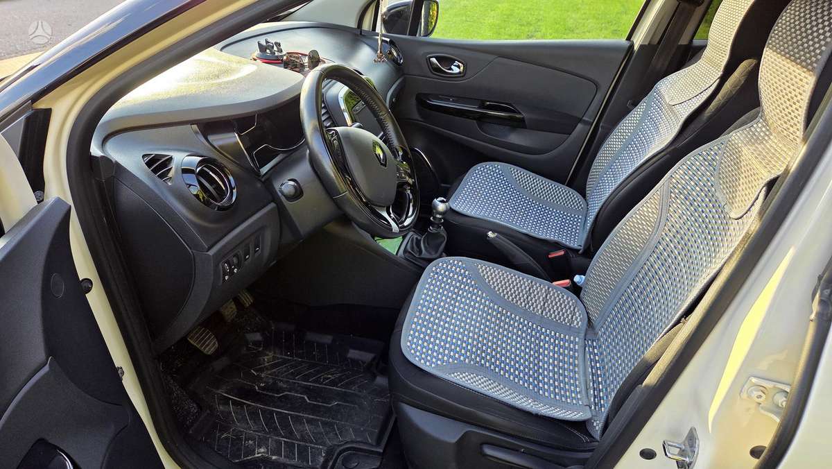 Renault Captur - 10