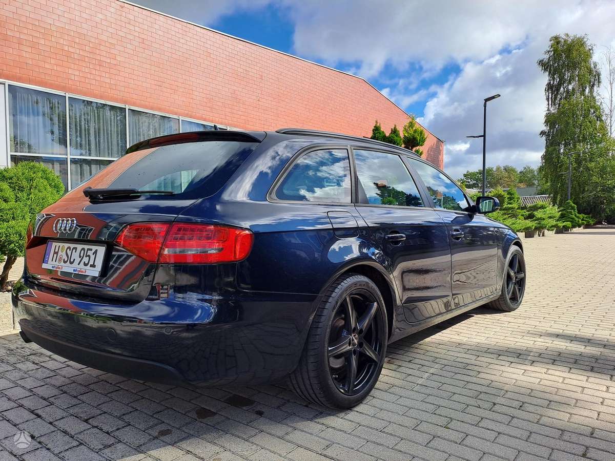 Audi A4, 2.0 l., Универсал