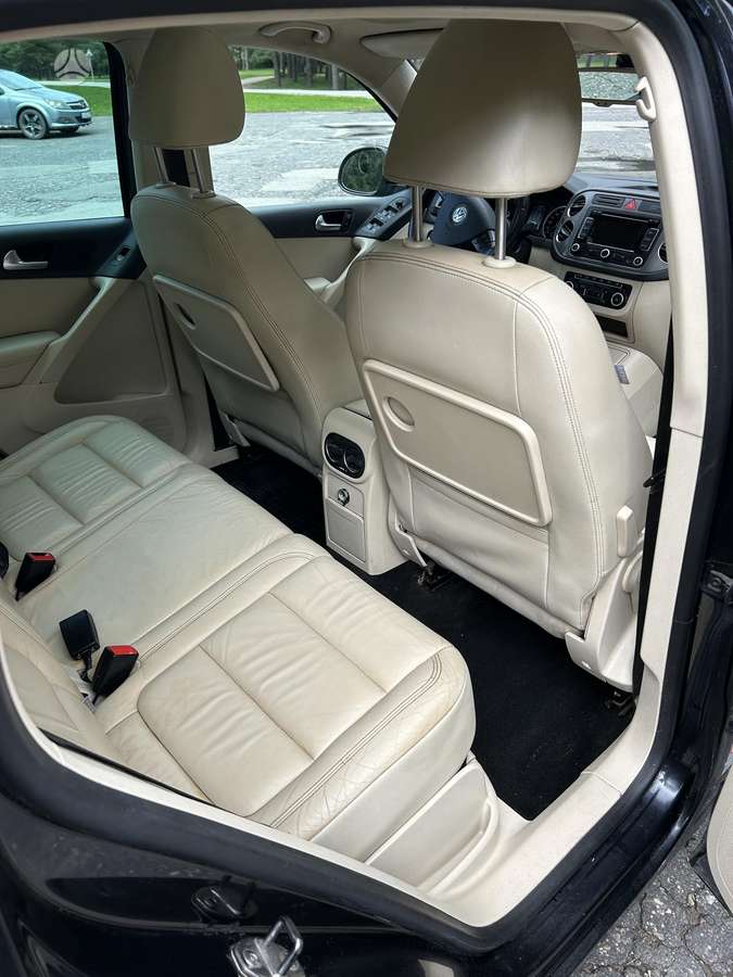 Volkswagen Tiguan - 5