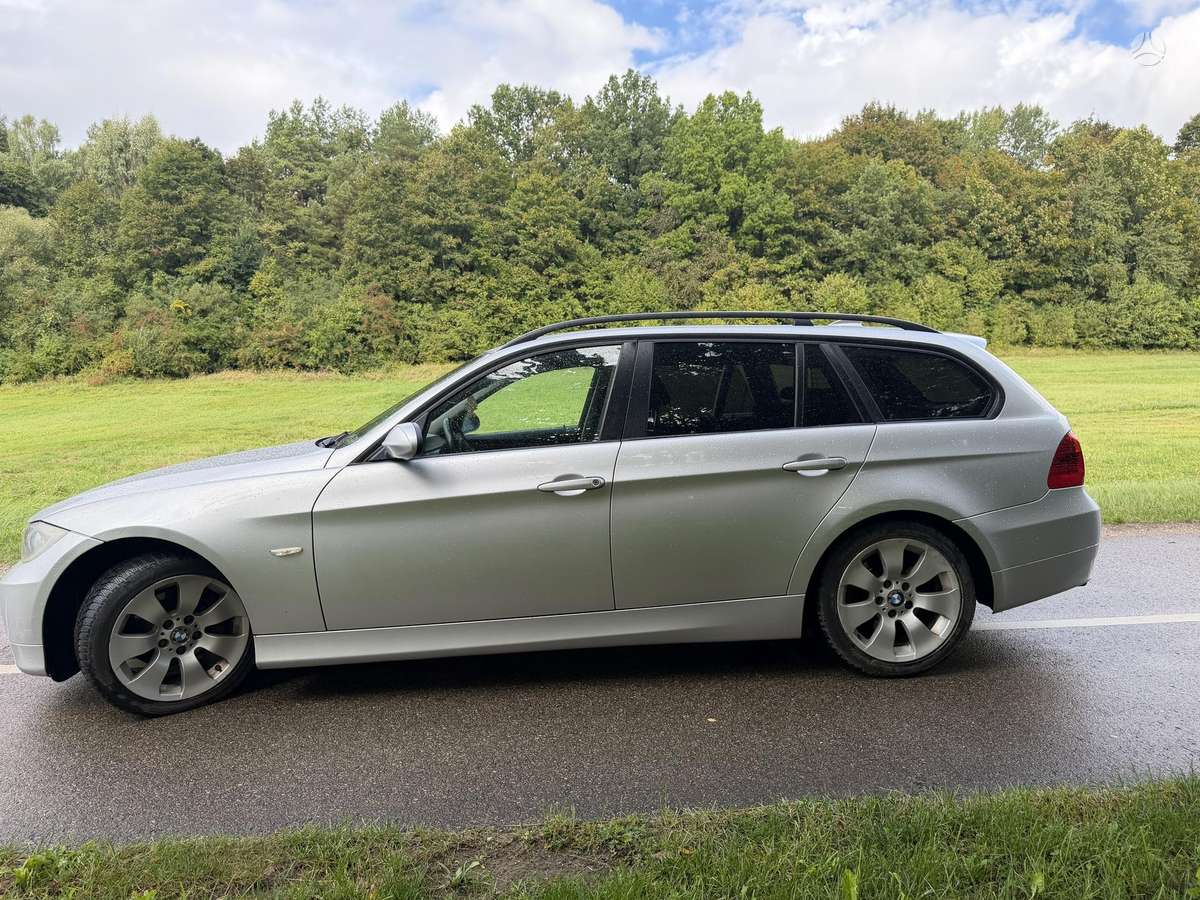 BMW 320, 2.0 l., universalas
