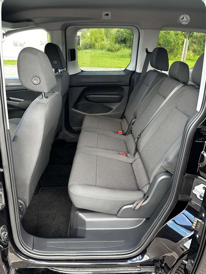 Volkswagen Caddy - 10