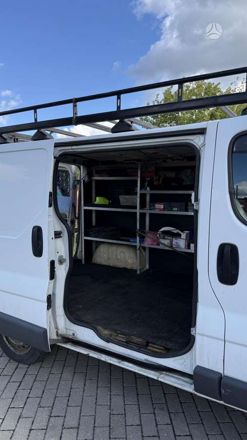 Renault Trafic, 2.0 l., Коммерческий