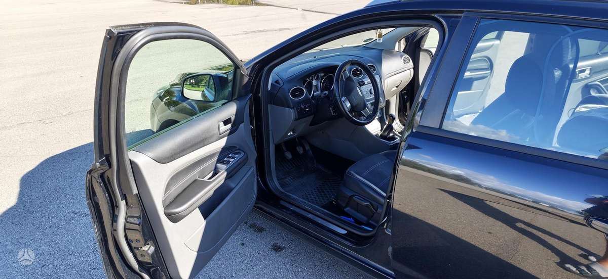 Ford Focus, 1.6 l., Универсал