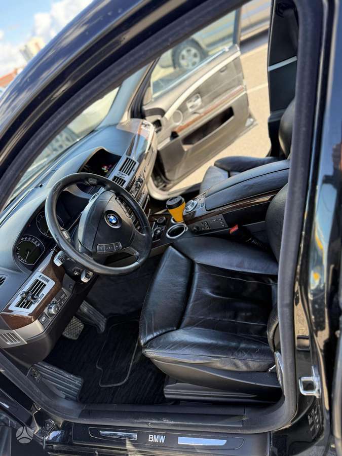 BMW 730, 3.0 l., Седан