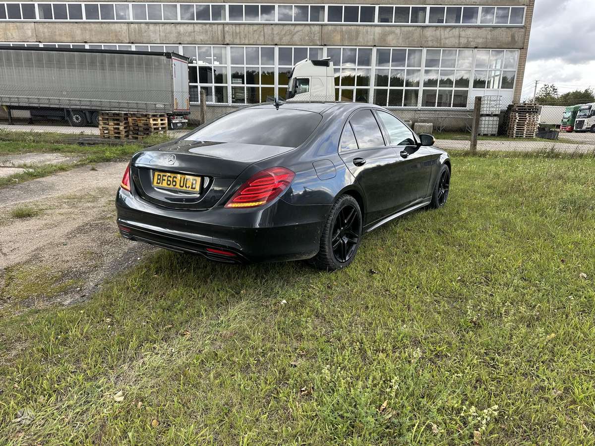 Mercedes-Benz S350 - 7
