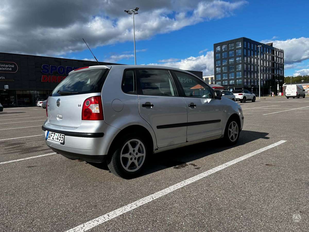 Volkswagen Polo - 3