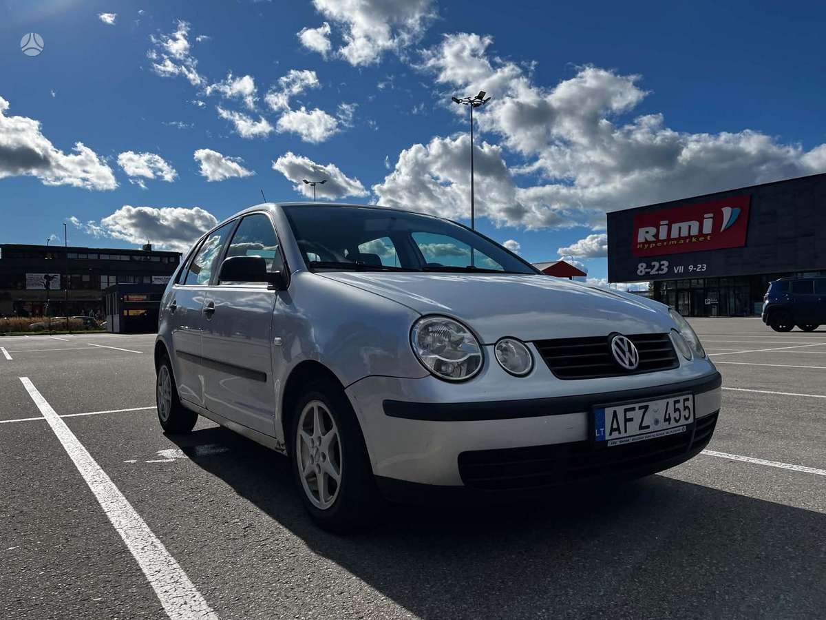 Volkswagen Polo - 2