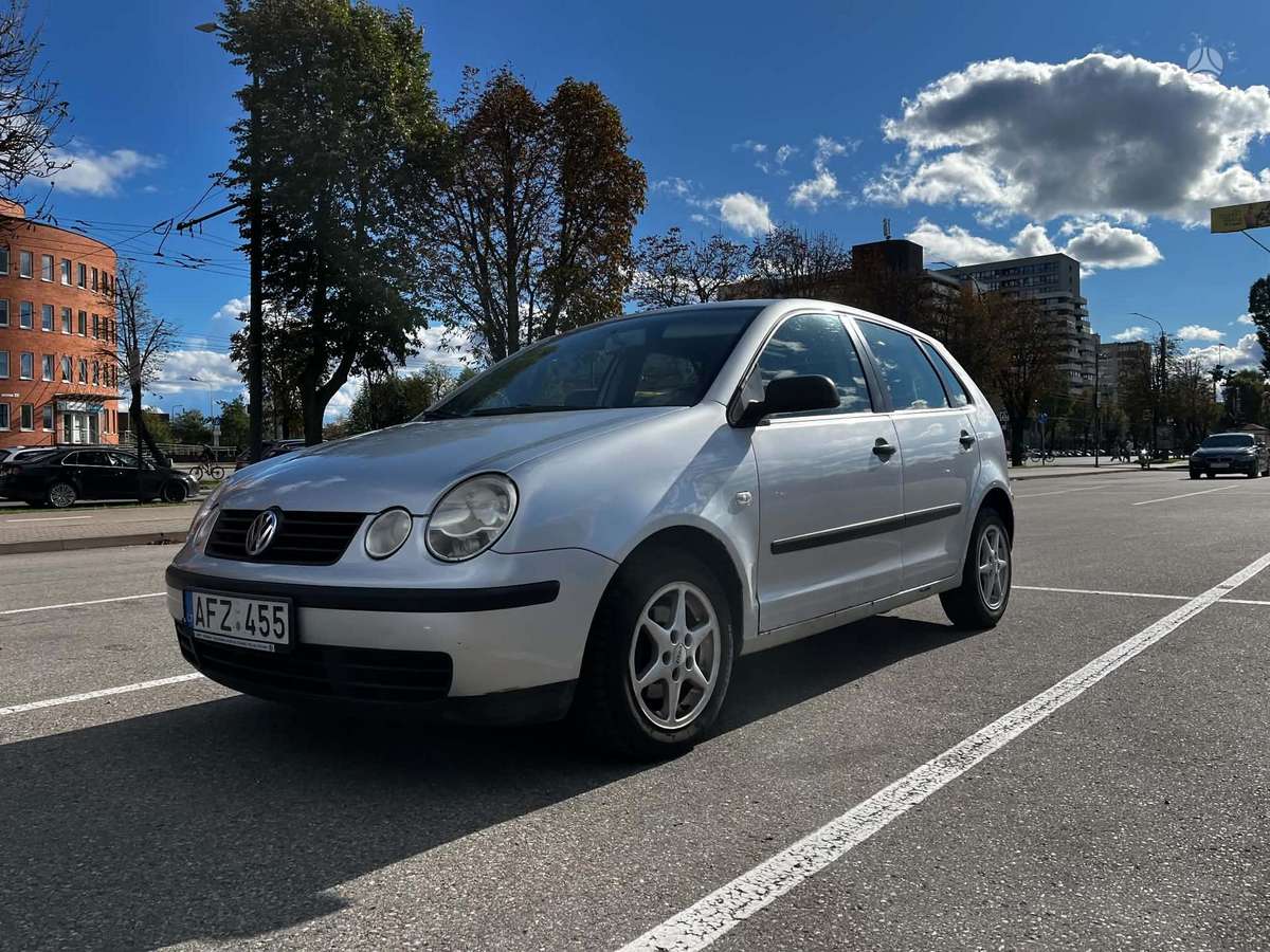 Volkswagen Polo - 1