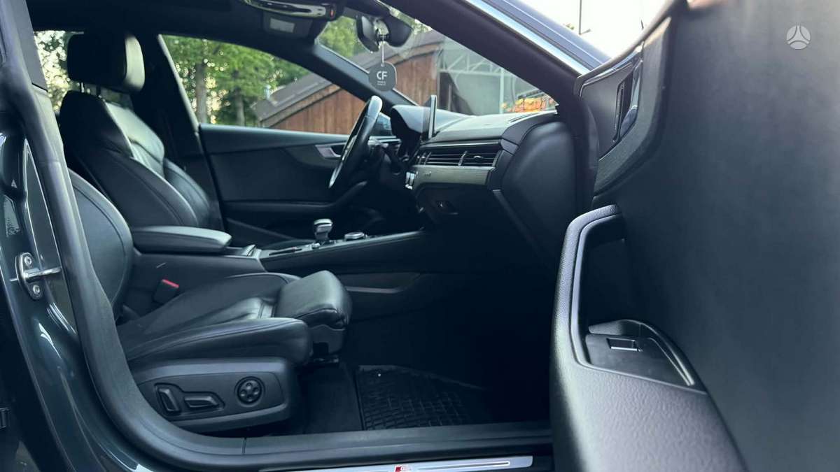 Audi A5 Sportback, 2.0 l., Хэтчбек