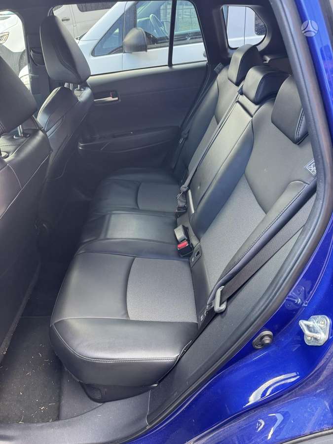 Toyota Corolla Cross - 6