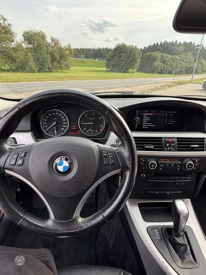 BMW 320, 2.0 l., Универсал