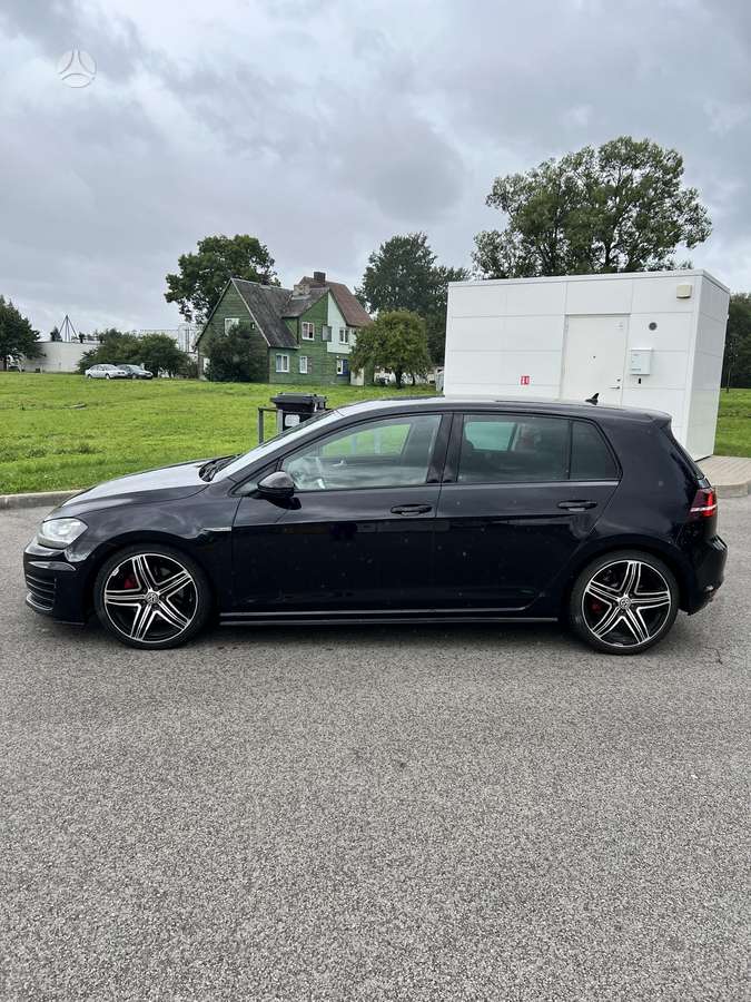 Volkswagen Golf, 2.0 l., hatchback