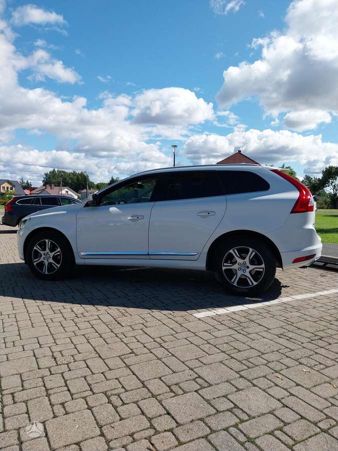 Volvo XC60 - 1