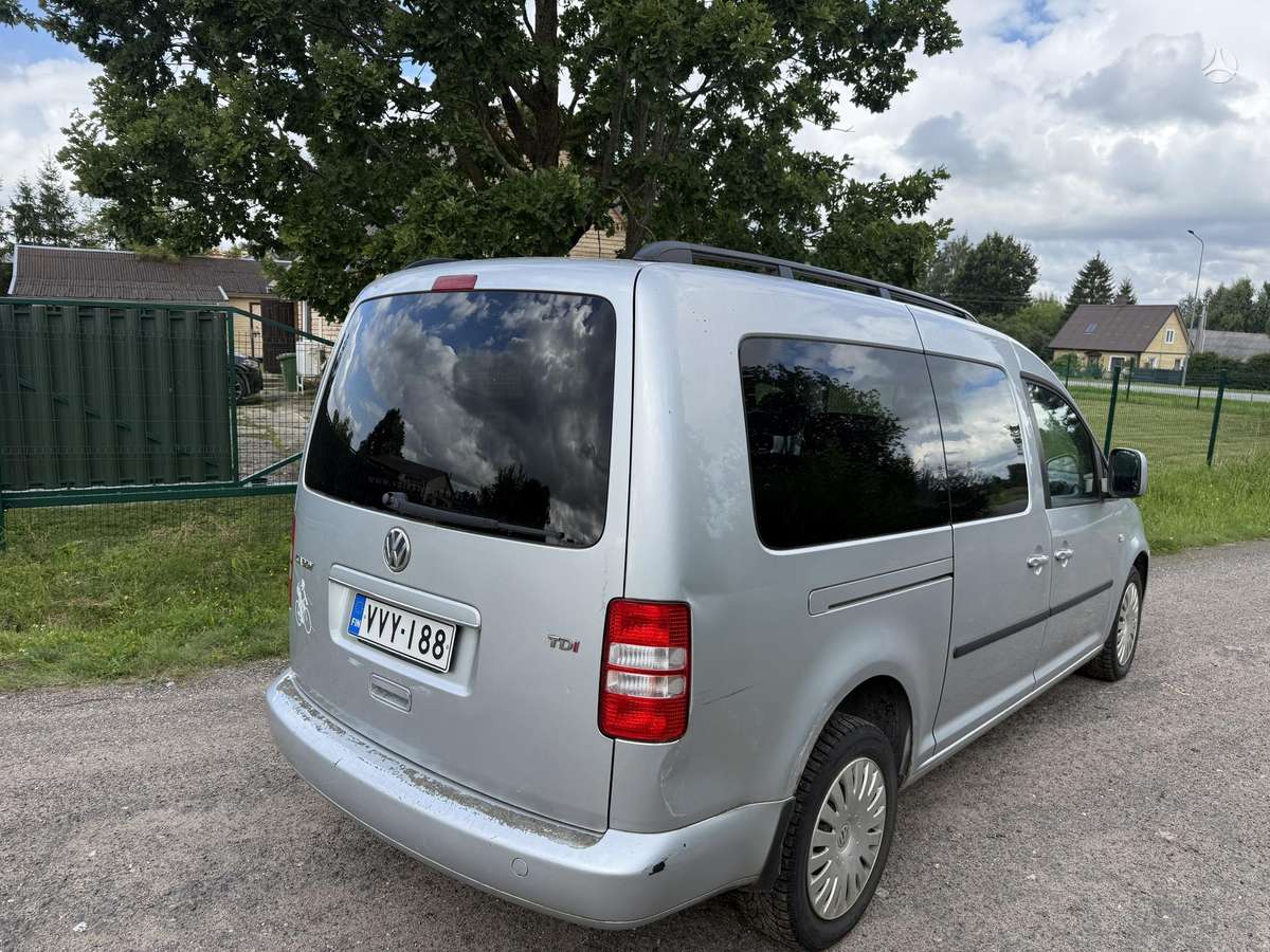 Volkswagen Caddy Maxi - 4