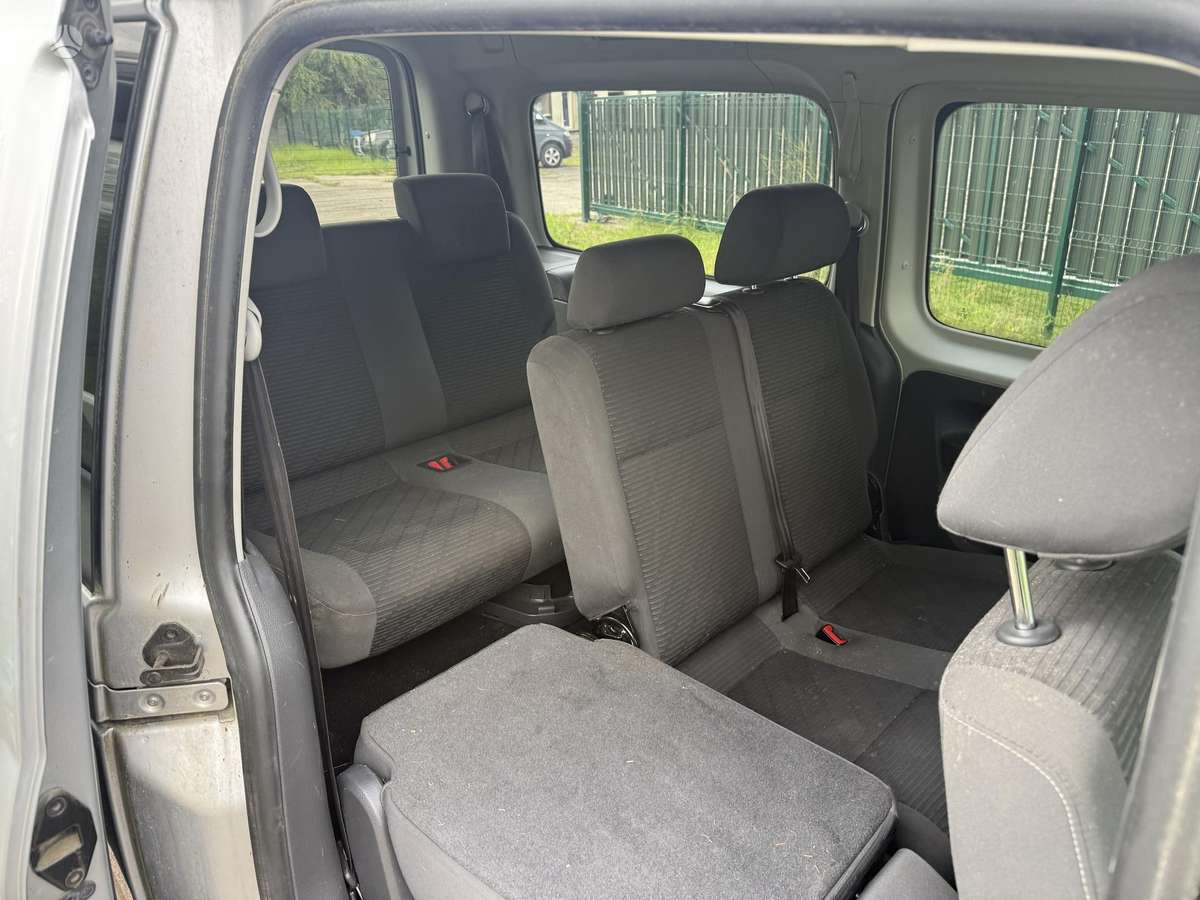Volkswagen Caddy Maxi - 7