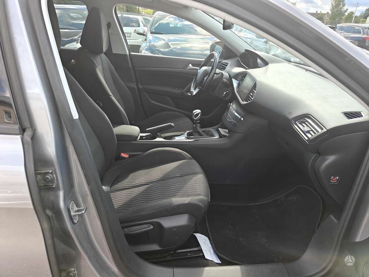 Peugeot 308, 1.6 l., Универсал