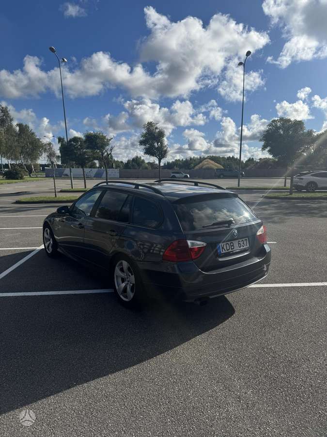 BMW 320, 2.0 l., wagon