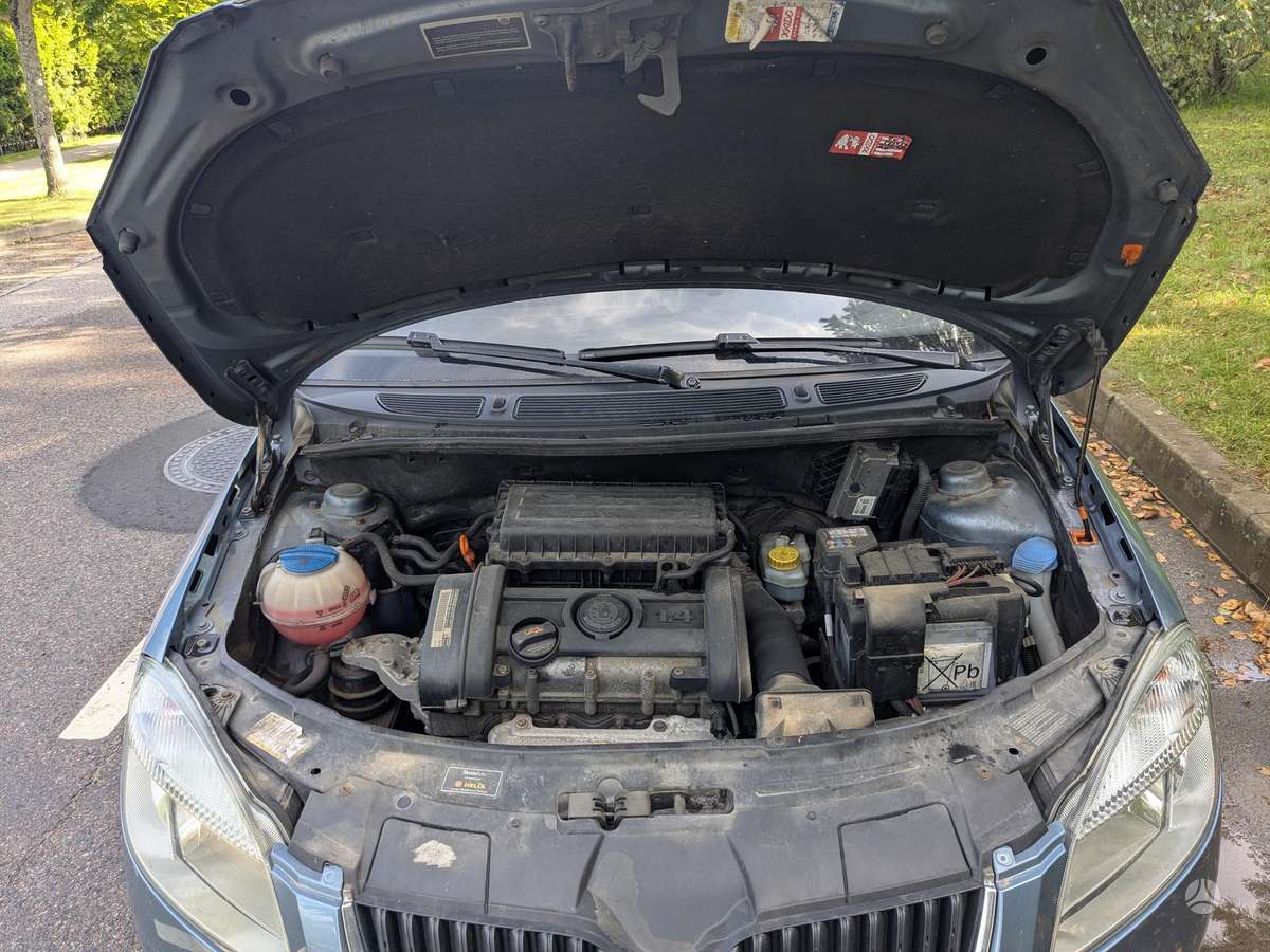 Škoda Fabia - 8
