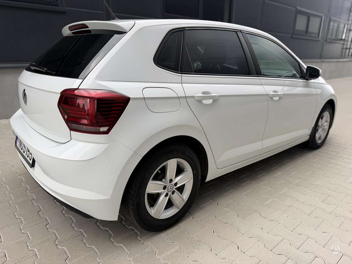 Volkswagen Polo - 4