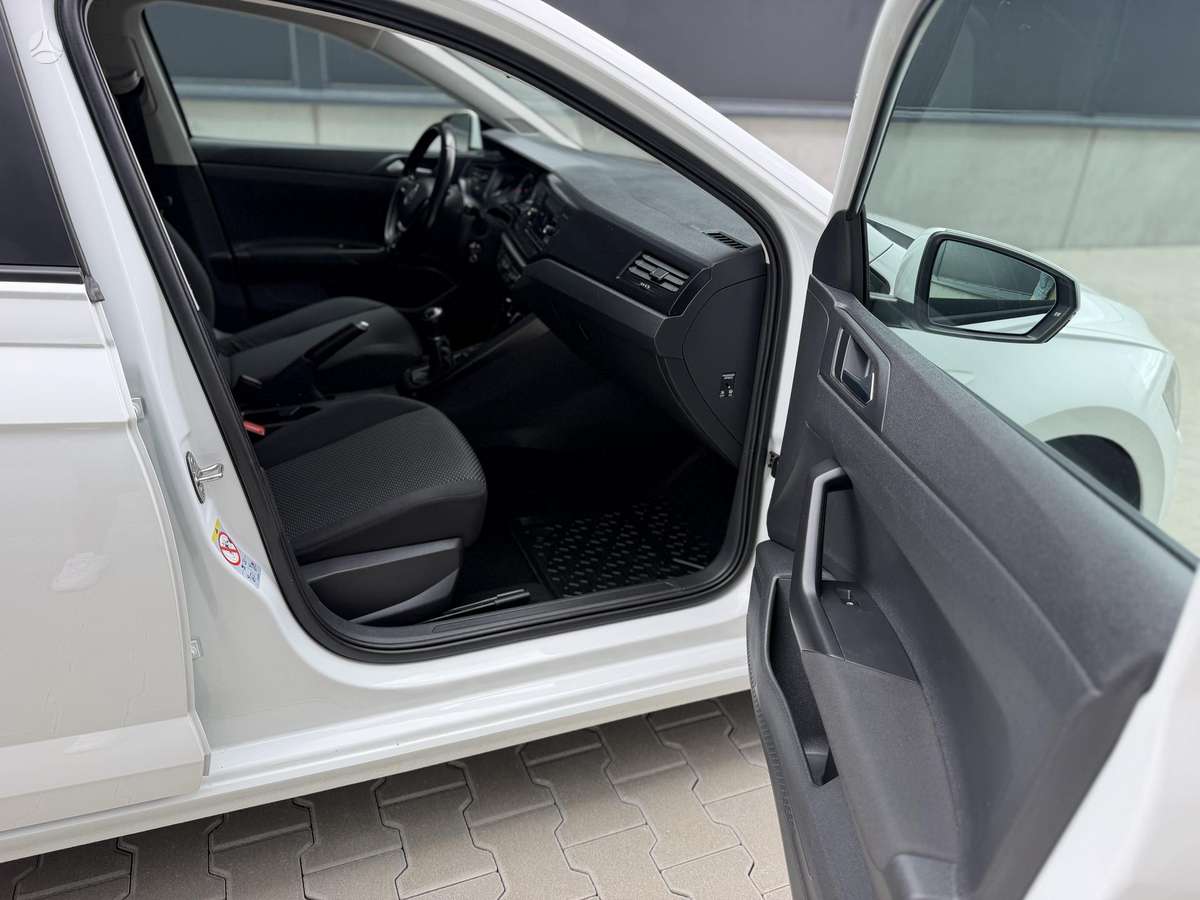 Volkswagen Polo - 12
