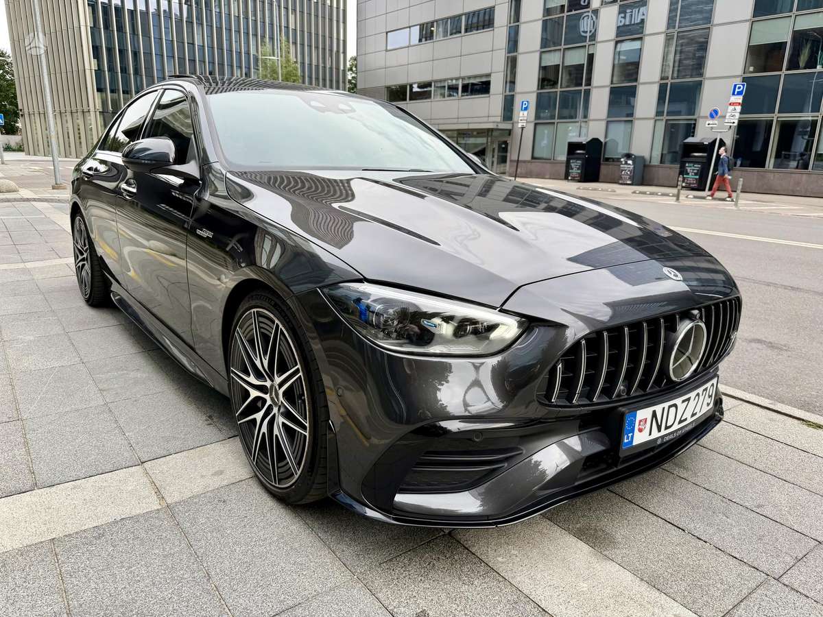 Mercedes-Benz C43 AMG - 3