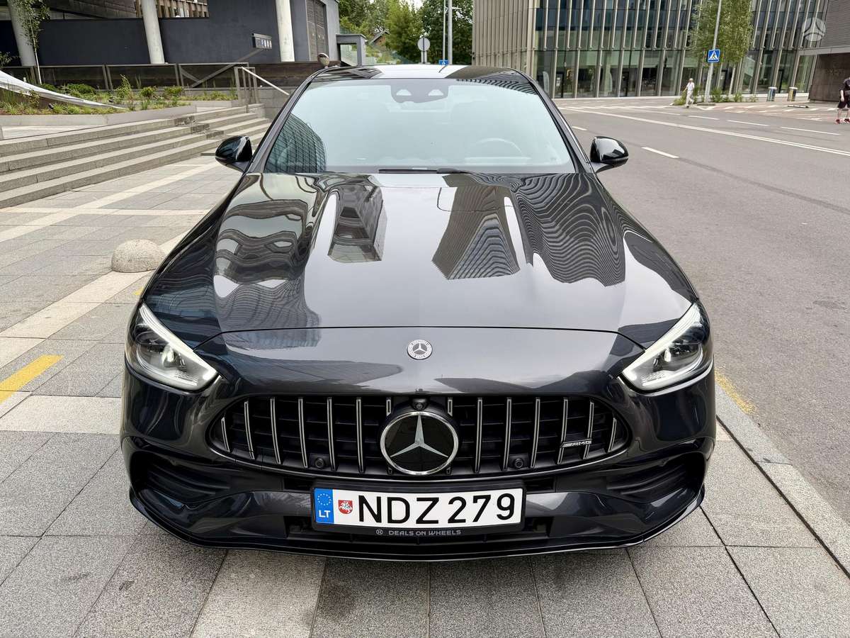 Mercedes-Benz C43 AMG - 6