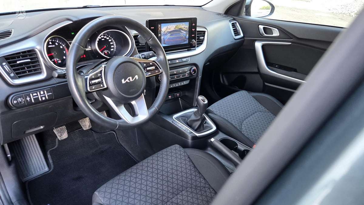 Kia Ceed, 1.5 l., Хэтчбек
