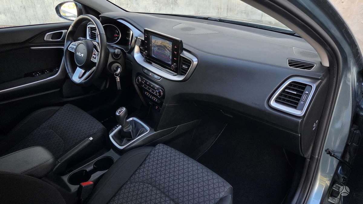 Kia Ceed, 1.5 l., Хэтчбек