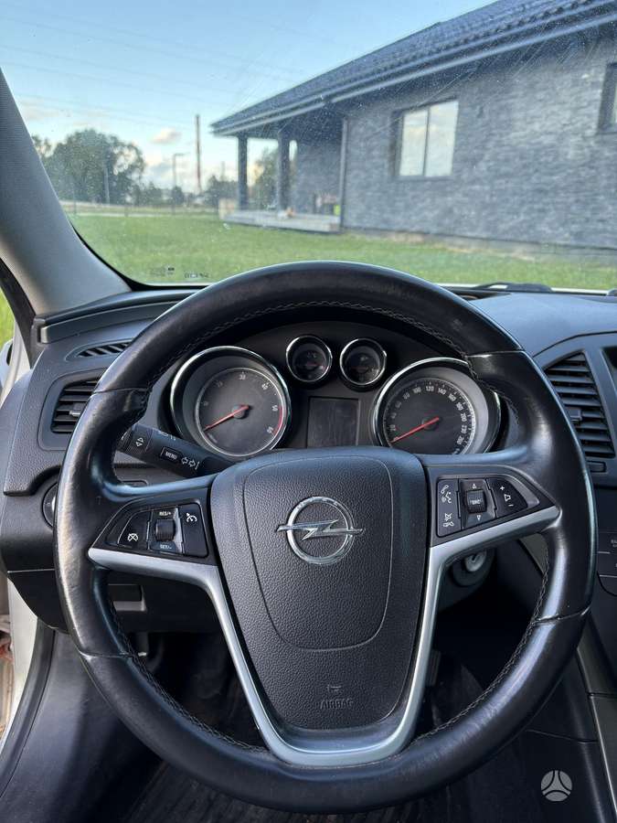 Opel Insignia, 2.0 l., Универсал