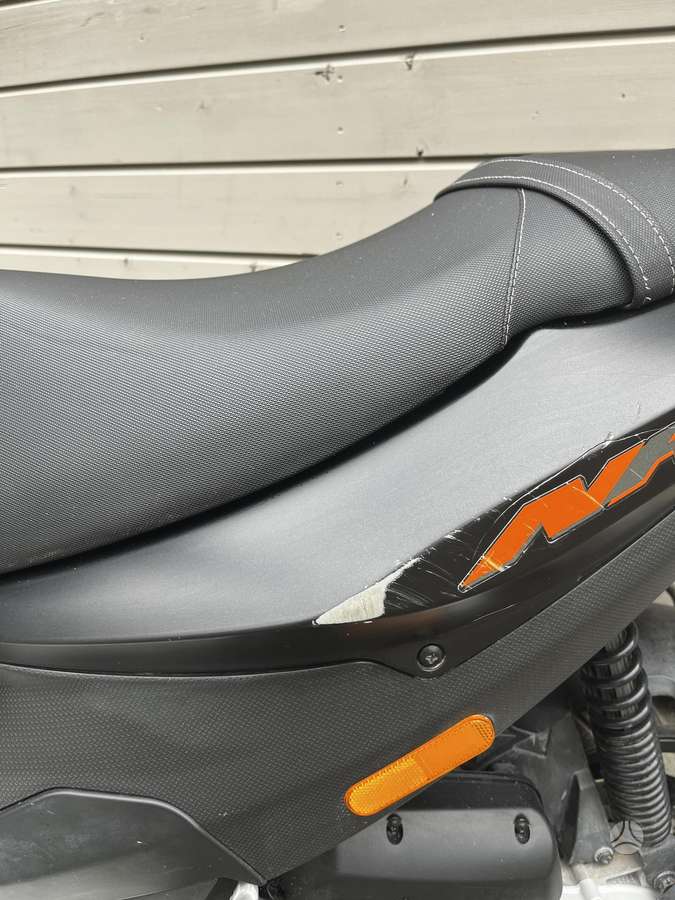 Piaggio NRG 50cc, scooters / mopeds