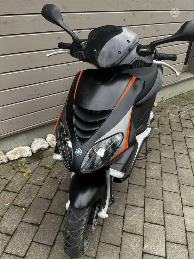 Piaggio NRG 50cc, мотороллеры / мопеды