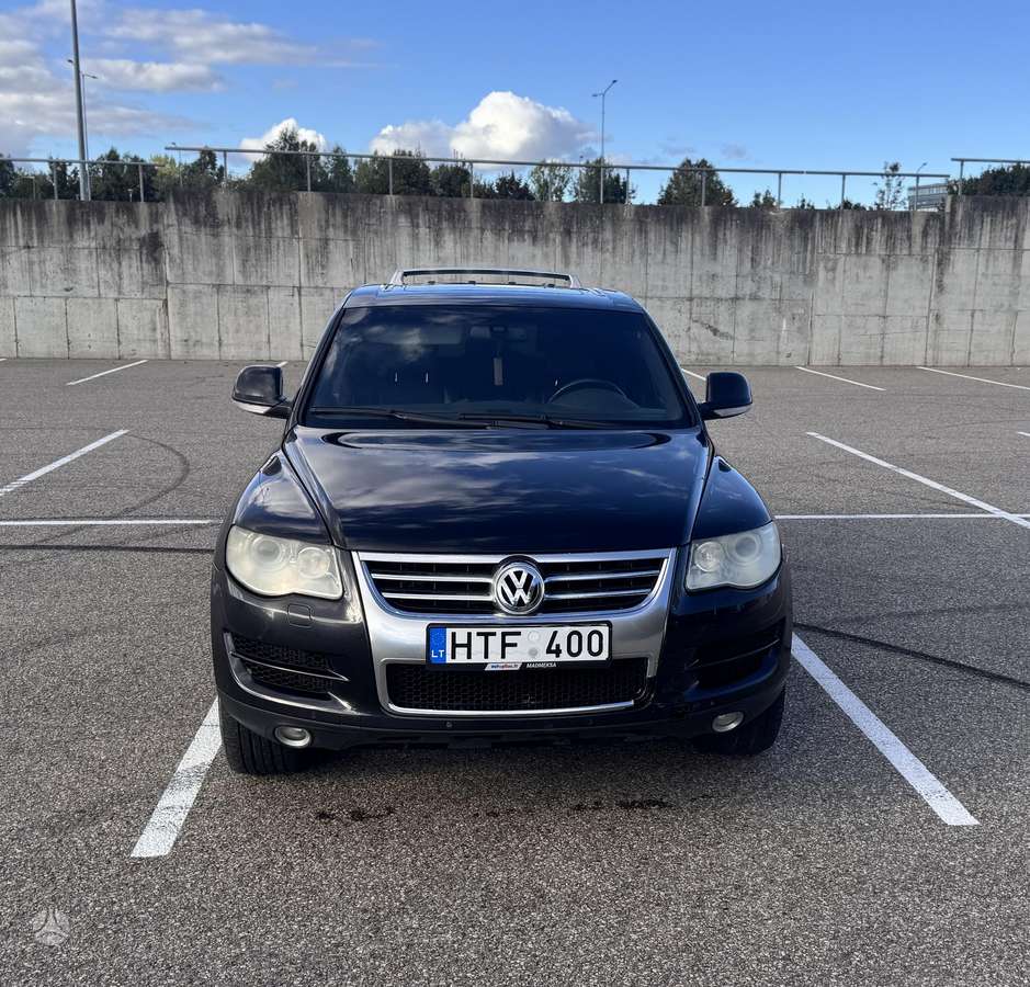 Volkswagen Touareg - 5