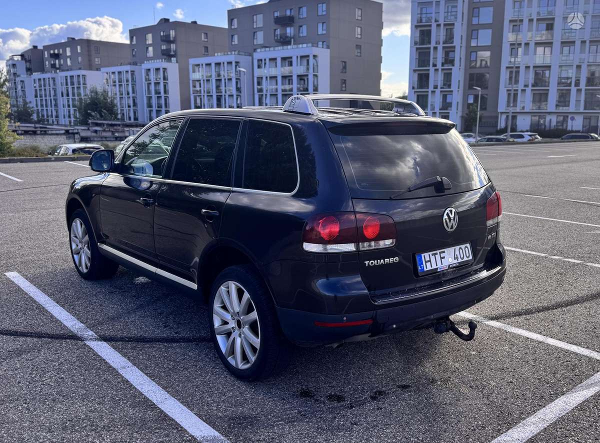 Volkswagen Touareg - 6