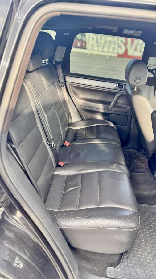 Volkswagen Touareg - 8