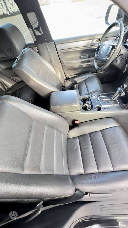 Volkswagen Touareg - 9