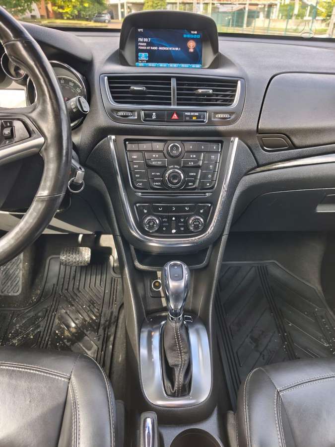 Buick Encore, 1.4 l., off-road / crossover