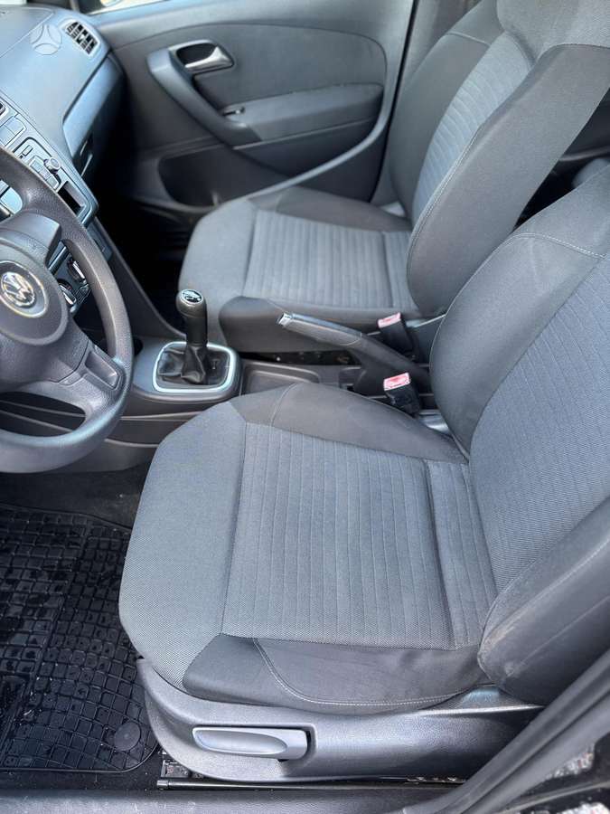 Volkswagen Polo - 5