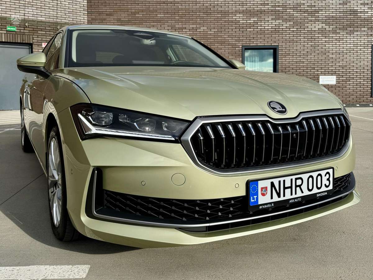 Skoda Superb, 1.5 l., Хэтчбек