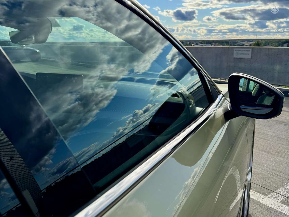 Skoda Superb, 1.5 l., Хэтчбек
