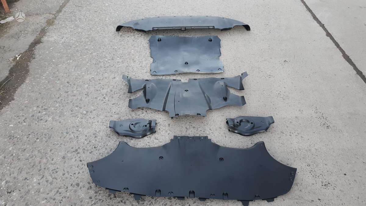 Tesla Model Y, 1626617-00-C, kėbulo dalys