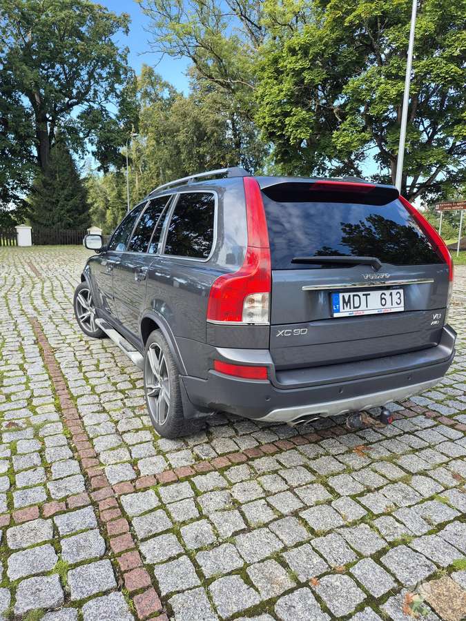 Volvo XC90 - 3