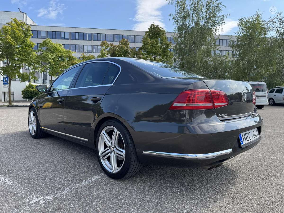 Volkswagen Passat - 3