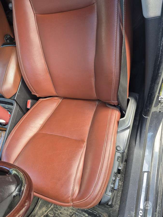 Volvo XC90 - 7