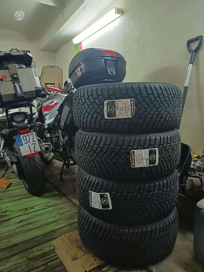 Continental IceContakt3, winter 245/50 R18