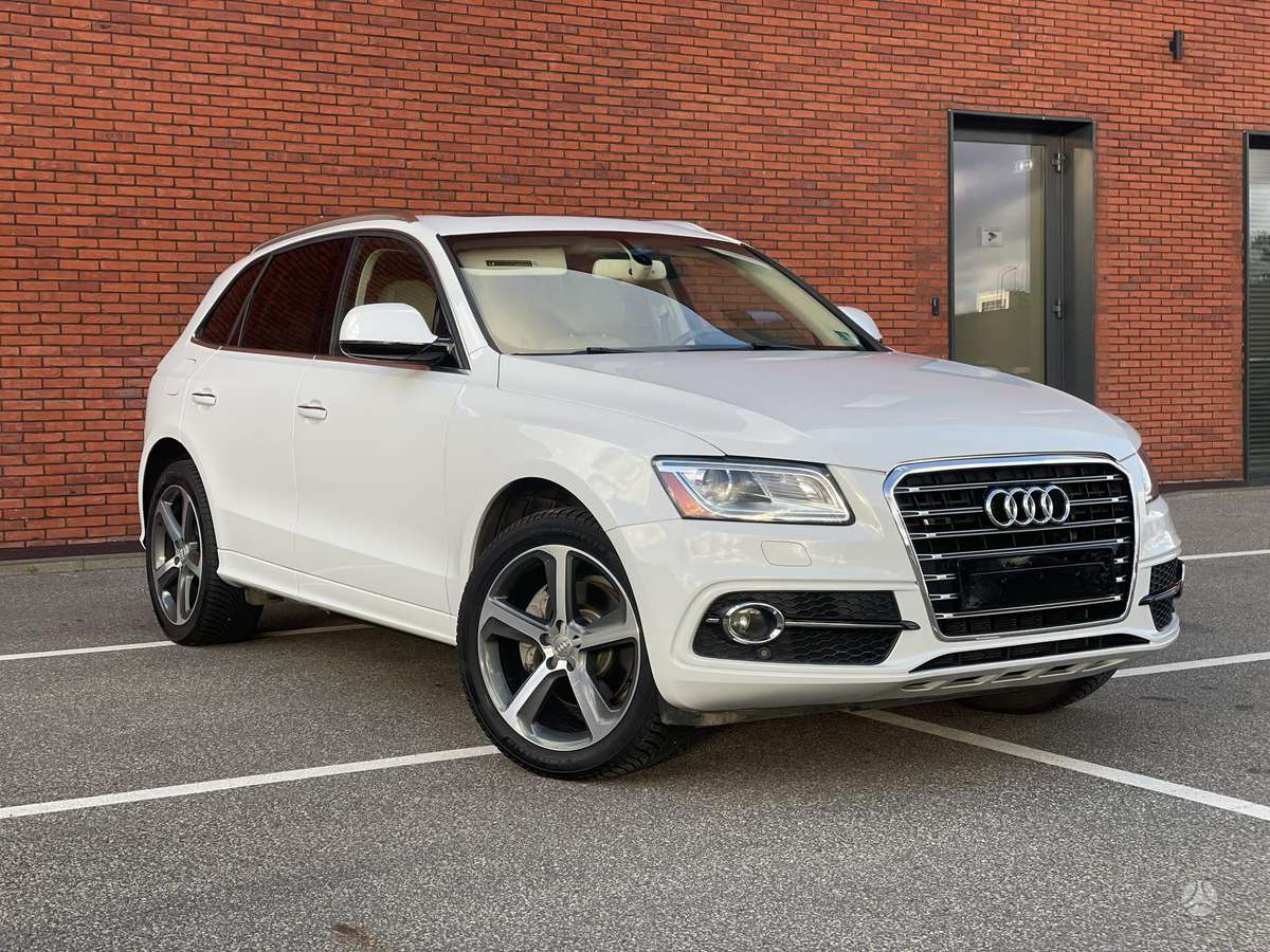Audi Q5, 3.0 l., off-road / crossover